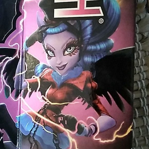 Monster High Doll - Picture 6 of 10